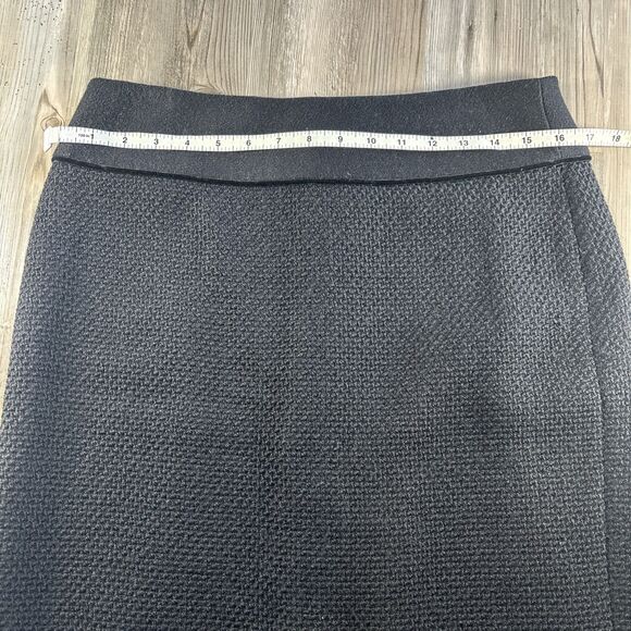 Ann Taylor Black Lined Slight A Line Mini Skirt Back Zipper Size 6 - Picture 3 of 7